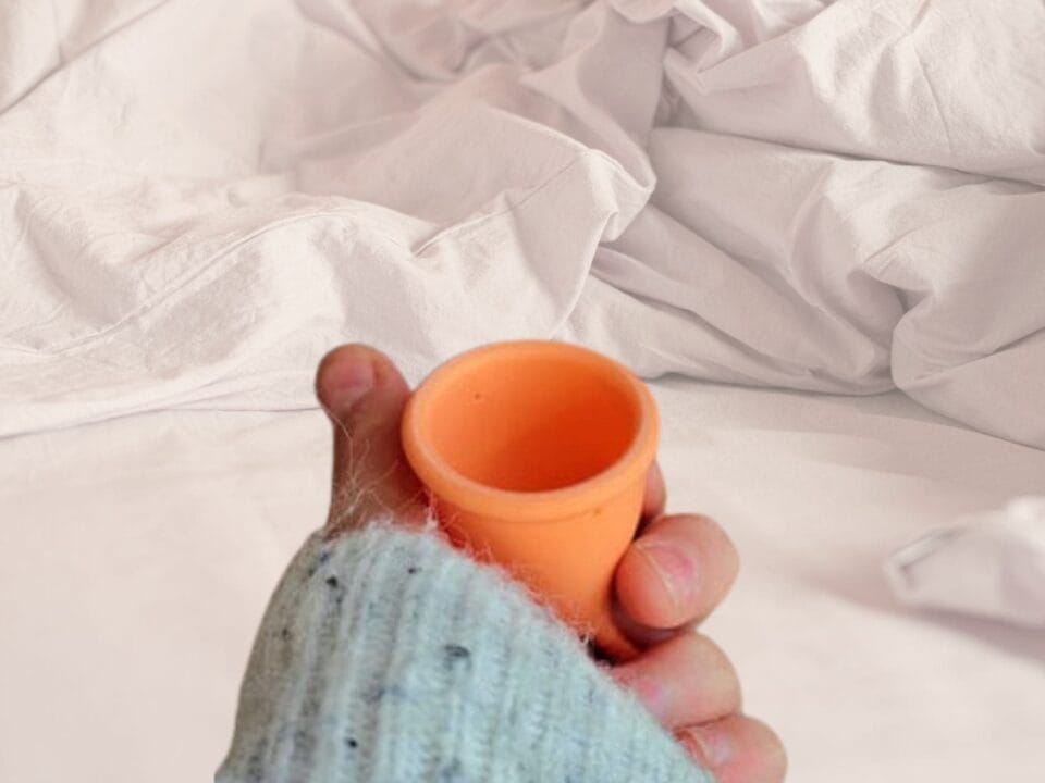 Kann ich eine Menstruationstasse verwenden, wenn ich unter Vaginismus leide?