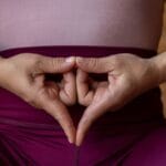 Zyklusphasen und Stressbewältigung: So bleibst du entspannt