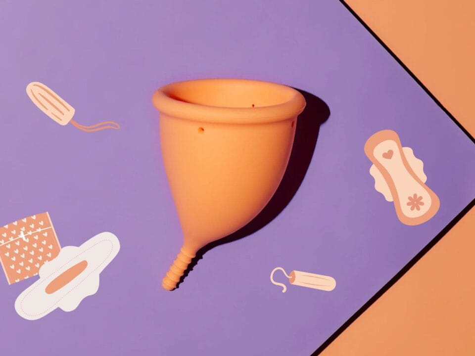 Menstruationstasse: Vorteile im Vergleich zu herkömmlichen Produkten, wie Tampons und Binden