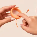 como extraer el disco menstrual